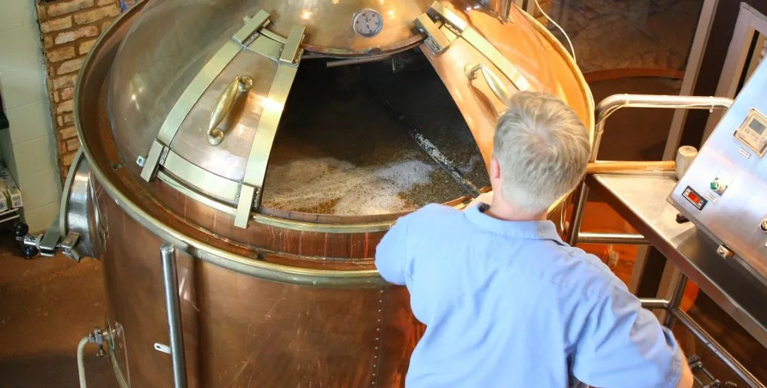 Le matériel pour brasser de la bière artisanale : les équipements essentiels