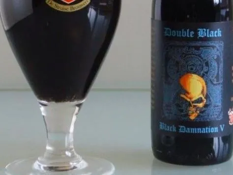 bière la plus forte Struise Black Damnation VI - Désordonnée